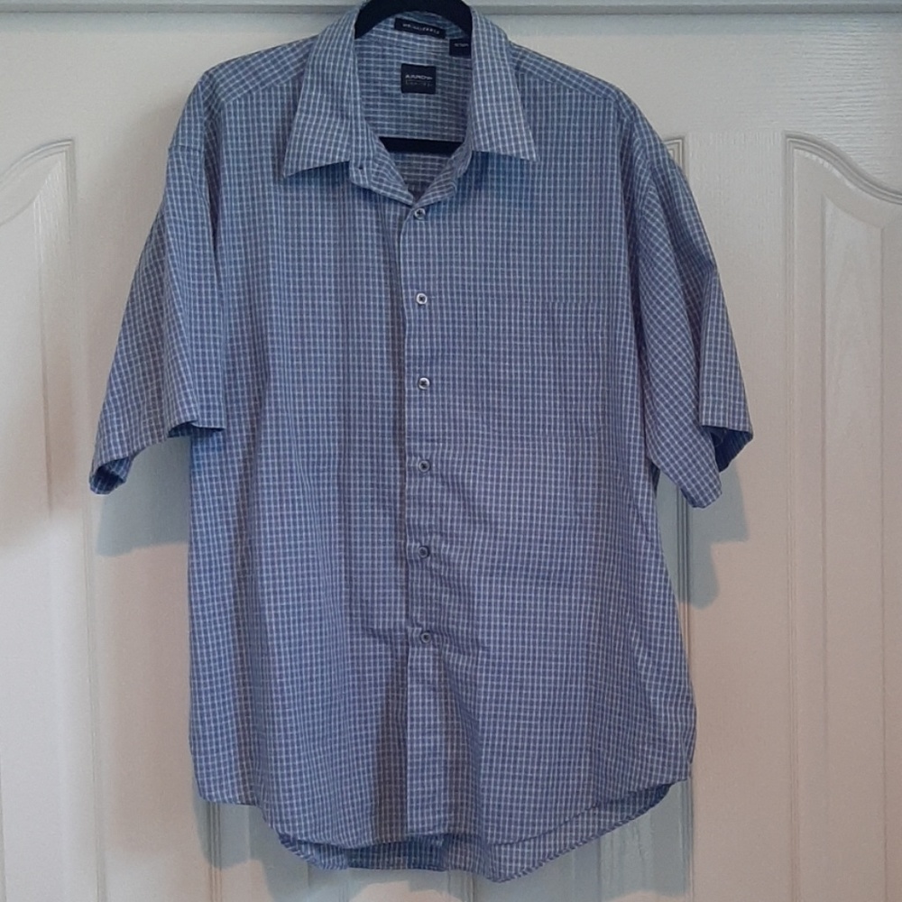 Men's plaid shirt
